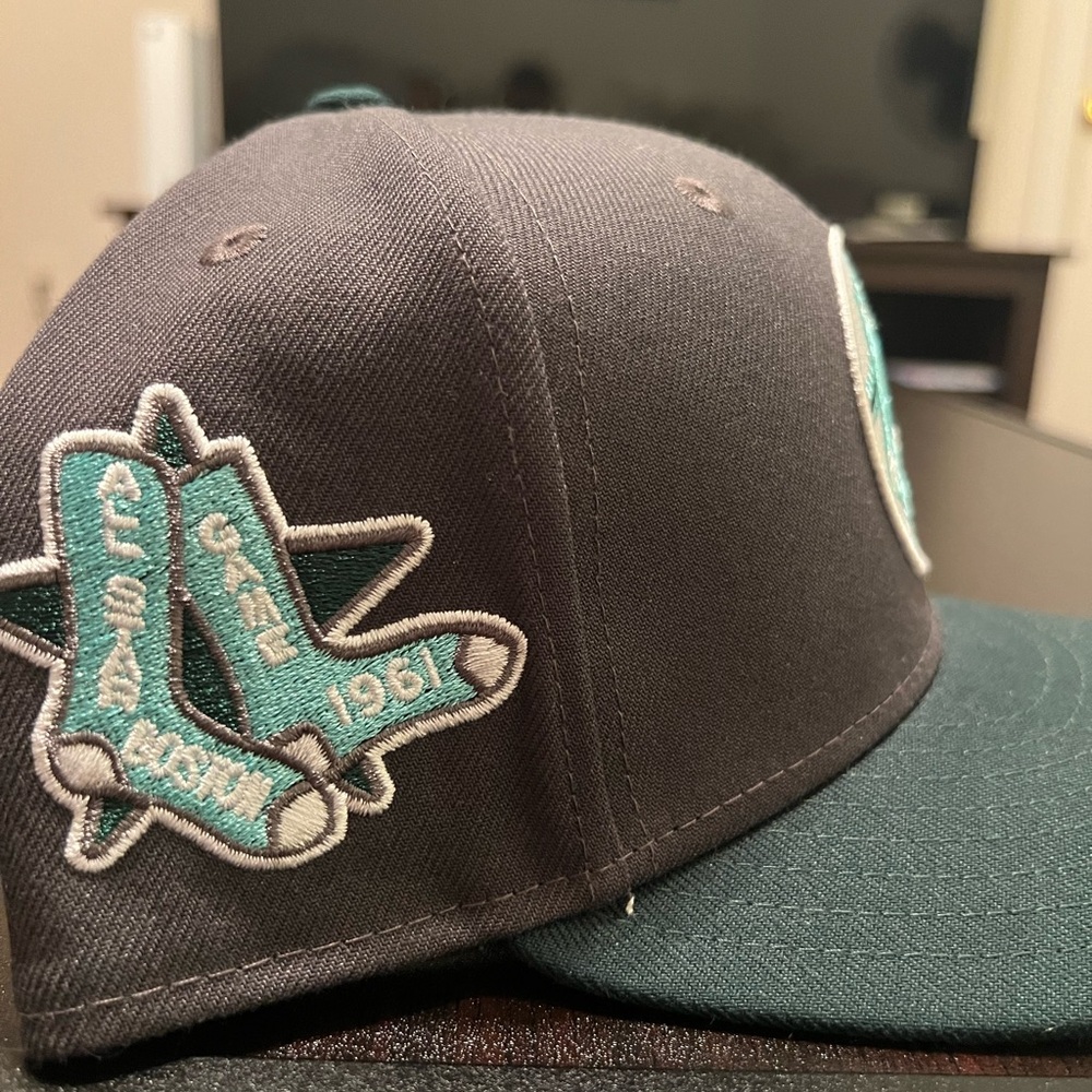 New Era Boston Red Sox Fitted w/Sidepatch Men’s Size 7 3/8 - Picture 6 of 6